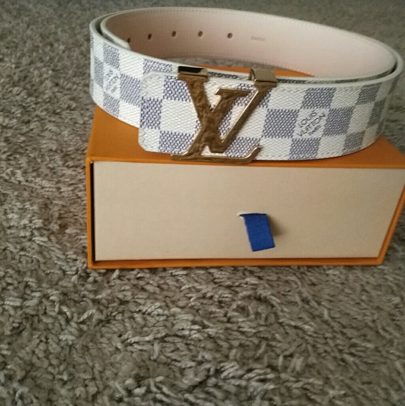 Louis Vuitton Other - White LV Damier Azur belt